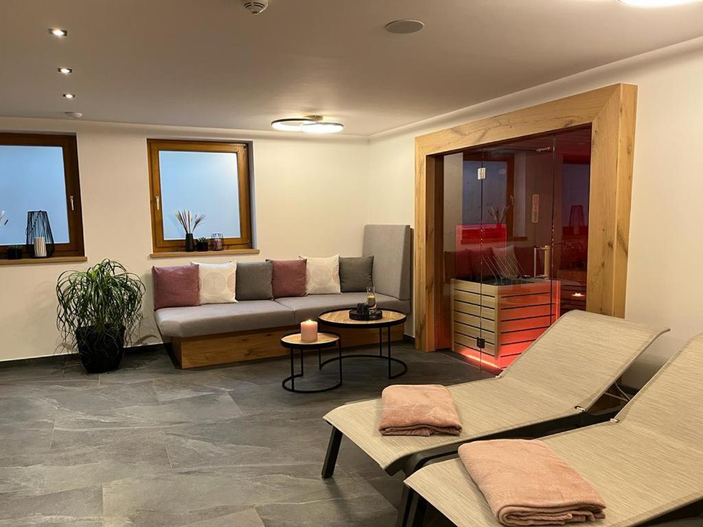 Pension Edelweiss Sankt Johann im Pongau Bagian luar foto